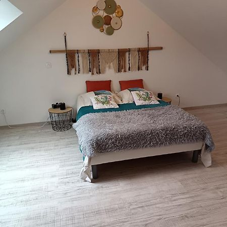 Petit Appartement A La Campagne Proche Mer Missillac Экстерьер фото